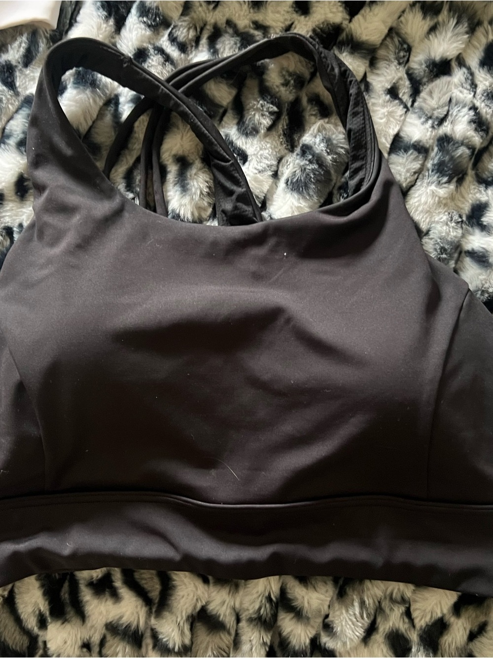 EUC women’s medium Athleta Sports bra
